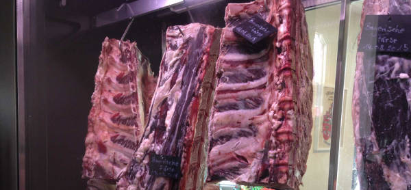 Dry Aged Beef im hauseigenen Reifeschrank